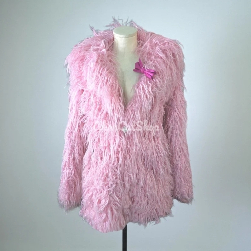 **NEW** RARE Matters Of The Heart Faux Fur Coat Pink Hello Kitty Dollskill